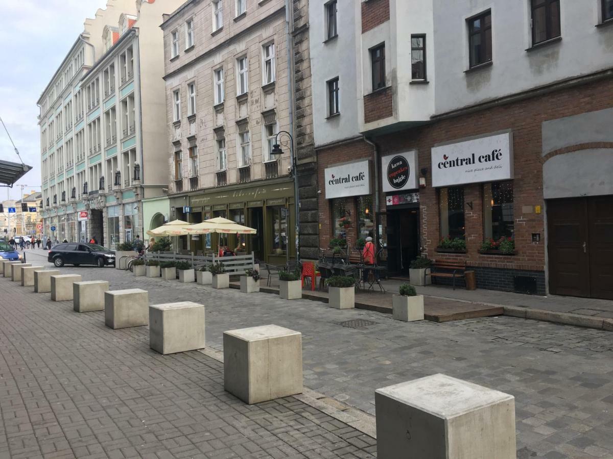 Poddasze Marzenie W Sercu Wroclawia Breslávia Exterior foto